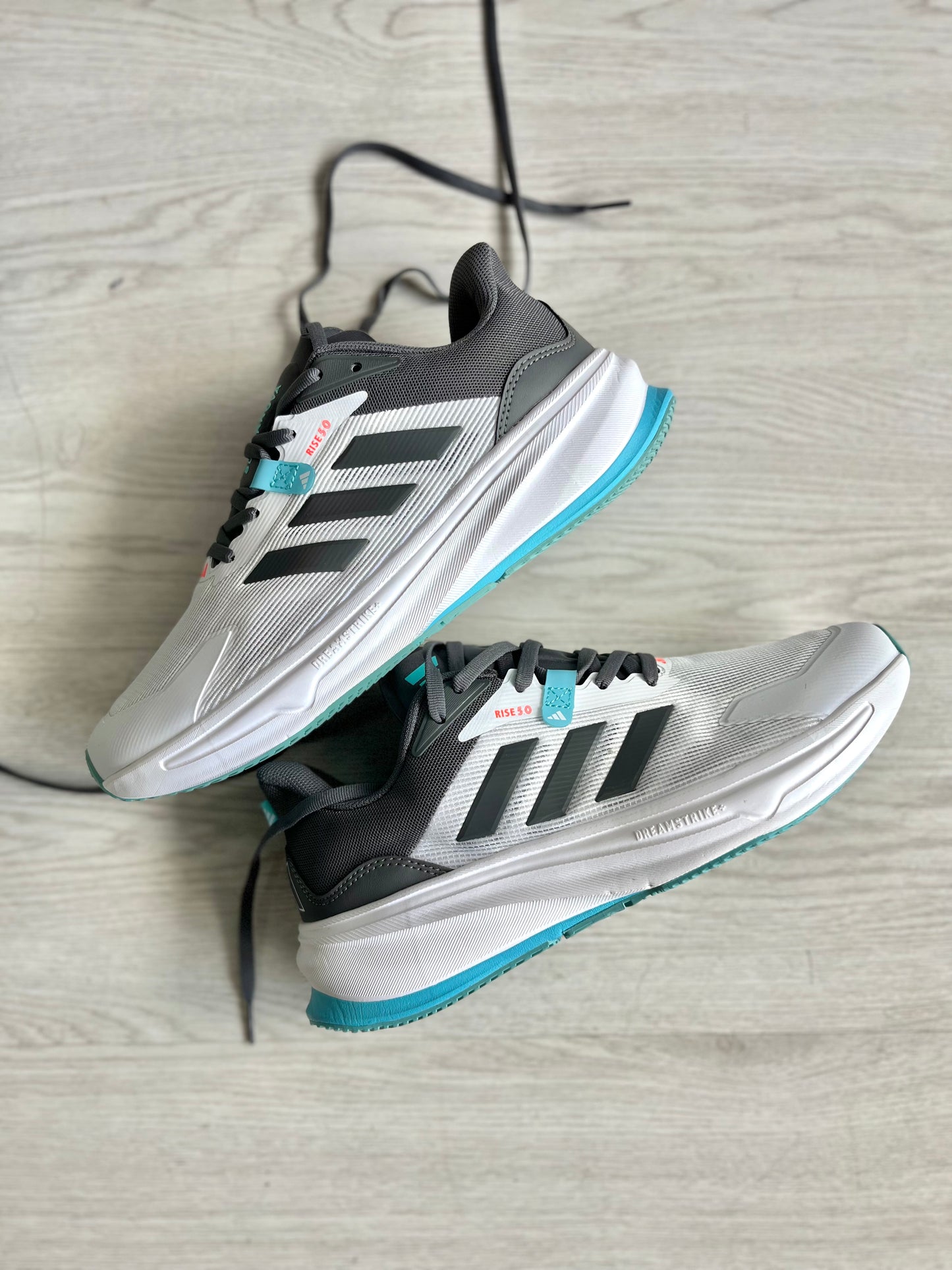ADIDAS ULTRA BOUNCE | BLANCO GRIS