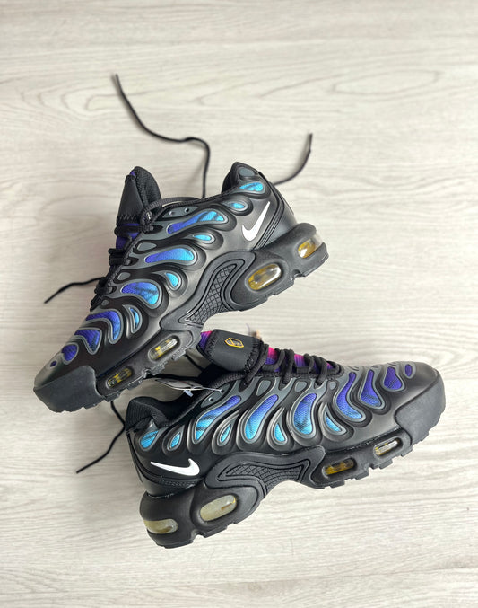NIKE TN PLUS| NEGRA AZUL
