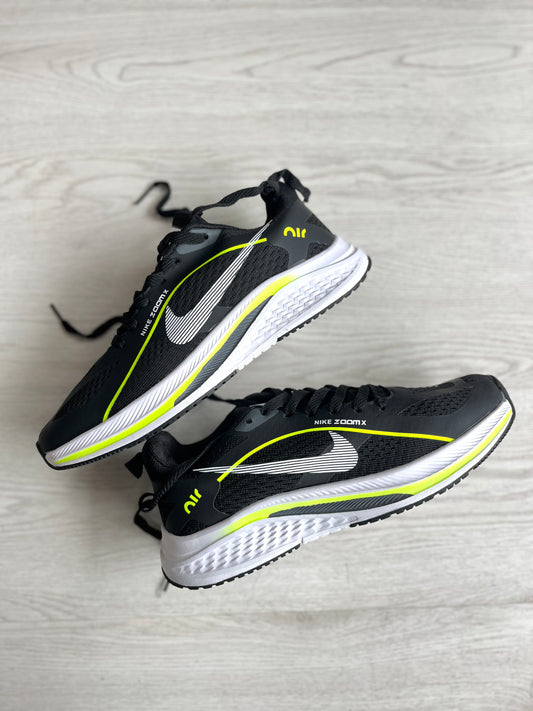 NIKE ZOOM | NEGRO VERDE